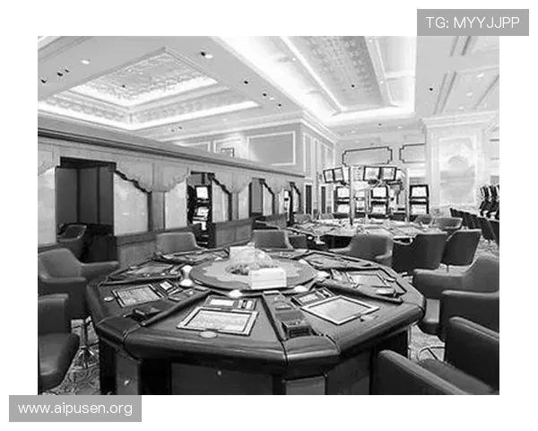 澳门贵宾厅倒闭背后隐藏的经济压力与行业转型升级的必然趋势分析